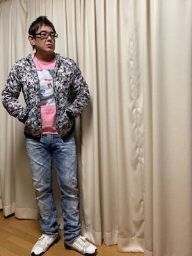 「ディーゼル」｜「アイテム（その他アウター）」を使った、マリアーナさん（メンズ・167cm）の春コーディネート