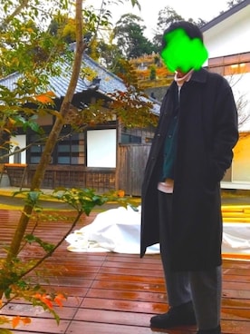 「FACTOTUM（ファクトタム）のアイテム（ステンカラーコート）」を使った、えだまめさん（メンズ・176cm）の冬コーディネート