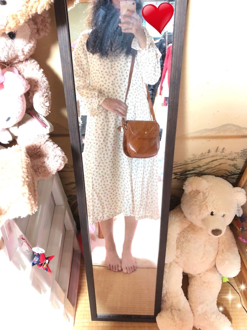 「カジュアルコーデ、大人カジュアル、ラクチンコーデ、休日コーデ、おしゃれさんと繋がりたい、オトナ女子、ガーリー、花柄、花柄ワンピース、ワンピース」｜「RiLiのアイテム（ショルダーバッグ、ブラウン系）」を使った、・×・さん（レディース・154cm）の夏コーディネートの1枚目の写真