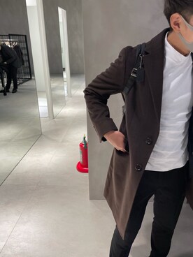 「COMME CA ISM（コムサイズム）のアイテム（チェスターコート）」を使った、てんさん（メンズ・173cm）の冬コーディネート