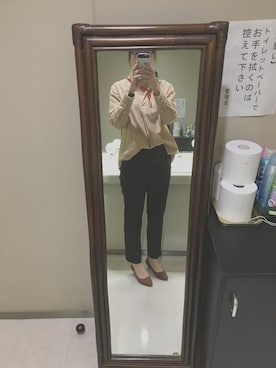 「トイレから失礼しやす」｜「アイテム（アナログ腕時計）」を使った、ユッピさん（レディース・165cm）の秋コーディネート