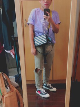 嚴紹嘉さんのコーディネート