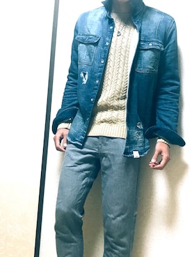 「AZUL by moussy（アズールバイマウジー）のアイテム（デニムジャケット）」を使った、上島 瑛さん（メンズ・178cm）の秋コーディネート