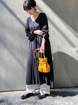 「アイテム（アクセサリー、グリーン系）」を使った、nano・universe lady's　STAFFさん（レディース・160cm）の春コーディネート