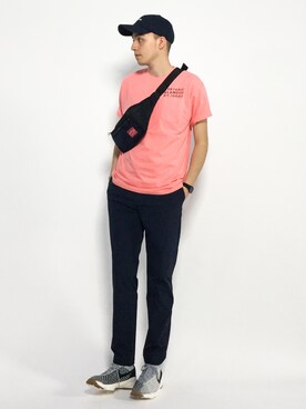 「アイテム（ボディバッグ/ウエストポーチ、ブルー系）」を使った、タレスさん（メンズ・178cm）の夏コーディネート