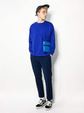 「niko and...（ニコアンド）のリバーシブルサコッシュ（ショルダーバッグ）」を使った、タレスさん（メンズ・179cm）の冬コーディネート