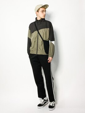 「BEAUTY&YOUTH UNITED ARROWS（ビューティーアンドユースユナイテッドアローズ）のアイテム（ナイロンジャケット）」を使った、タレスさん（メンズ・179cm）の冬コーディネート