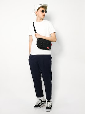 「Samsonite Red（サムソナイトレッド）のアイテム」を使った、タレスさん（メンズ・179cm）の春コーディネート