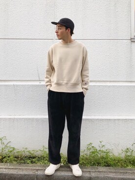 「NUMERALS（ヌメラルズ）のアイテム（帽子）」を使った、タレスさん（メンズ・180cm）の秋コーディネート