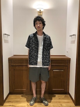 「KEEN（キーン）のアイテム（シューズ）」を使った、木原さん（メンズ・180cm）の夏コーディネート