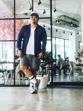 「SuperDry（スーパードライ）のアイテム（帽子）」を使った、Mark Chan(把衣服穿小的大男人）さん（メンズ・179cm）の春コーディネート