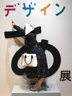 「earth music&ecology（アースミュージックアンドエコロジー）の・スタンドカラーフラワーワンピース（ワンピース、ブルー系）」を使った、痩せないさん（レディース・143cm）の夏コーディネート