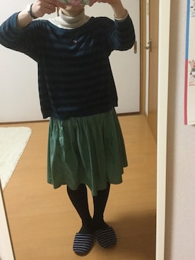 「SISLEY（シスレー）のアイテム（ニット/セーター）」を使った、momojirikoさん（レディース・168cm）の春コーディネート
