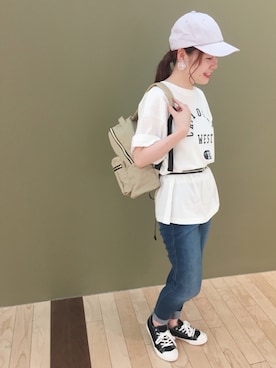 「アイテム（キャップ、パープル系）」を使った、すえちゃんさん（レディース・150cm）の春コーディネート