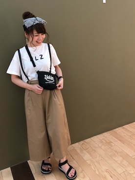 「ガウチョパンツ」｜「アイテム（ホワイト系）」を使った、すえちゃんさん（レディース・150cm）の夏コーディネート