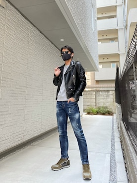 「SAINT LAURENT PARIS（サンローランパリ）のアイテム（ライダースジャケット）」を使った、griさん（メンズ・171cm）の春コーディネート