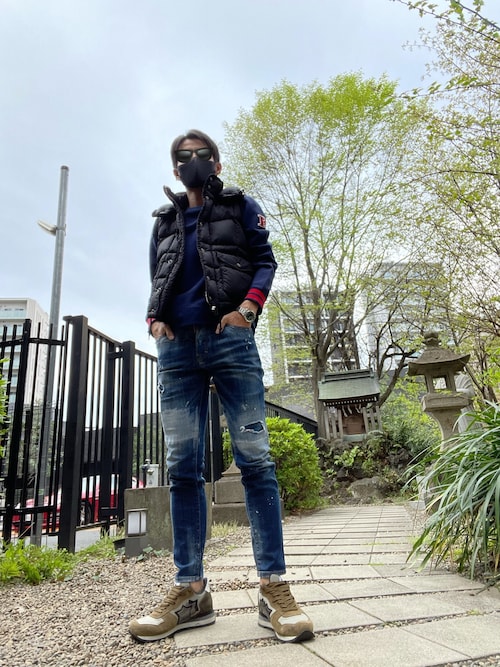 Moncler モンクレール のダウンベストを使った人気ファッションコーディネート Sciaky