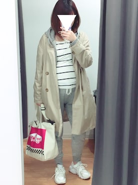 「SPINNS（スピンズ）のアイテム（トレンチコート）」を使った、Lisa & UGさん（レディース・153cm）の春コーディネート