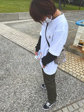 「NIKE(ナイキ)のアイテム(ショルダーバッグ)」を使った、む う さん(レディース・163cm)の春コーディネート