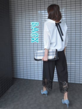 「M.deux（エムドゥ）のアイテム（パンツ）」を使った、美優さん（レディース・165cm）の春コーディネート
