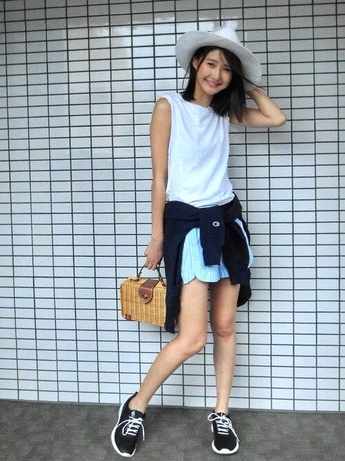 おしゃれに楽しみたい グランピングをするなら何を着る Sheryl シェリル ファッションメディア おしゃれに楽しみたい グランピングをするなら何を着る Sheryl シェリル ファッションメディア