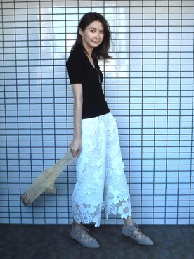 「Chesty（チェスティー）のアイテム（パンツ）」を使った、美優さん（レディース・165cm）の夏コーディネート