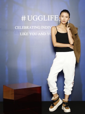 「Ameri（アメリ）のアイテム（デニムジャケット）」を使った、美優さん（レディース・168cm）の秋コーディネート