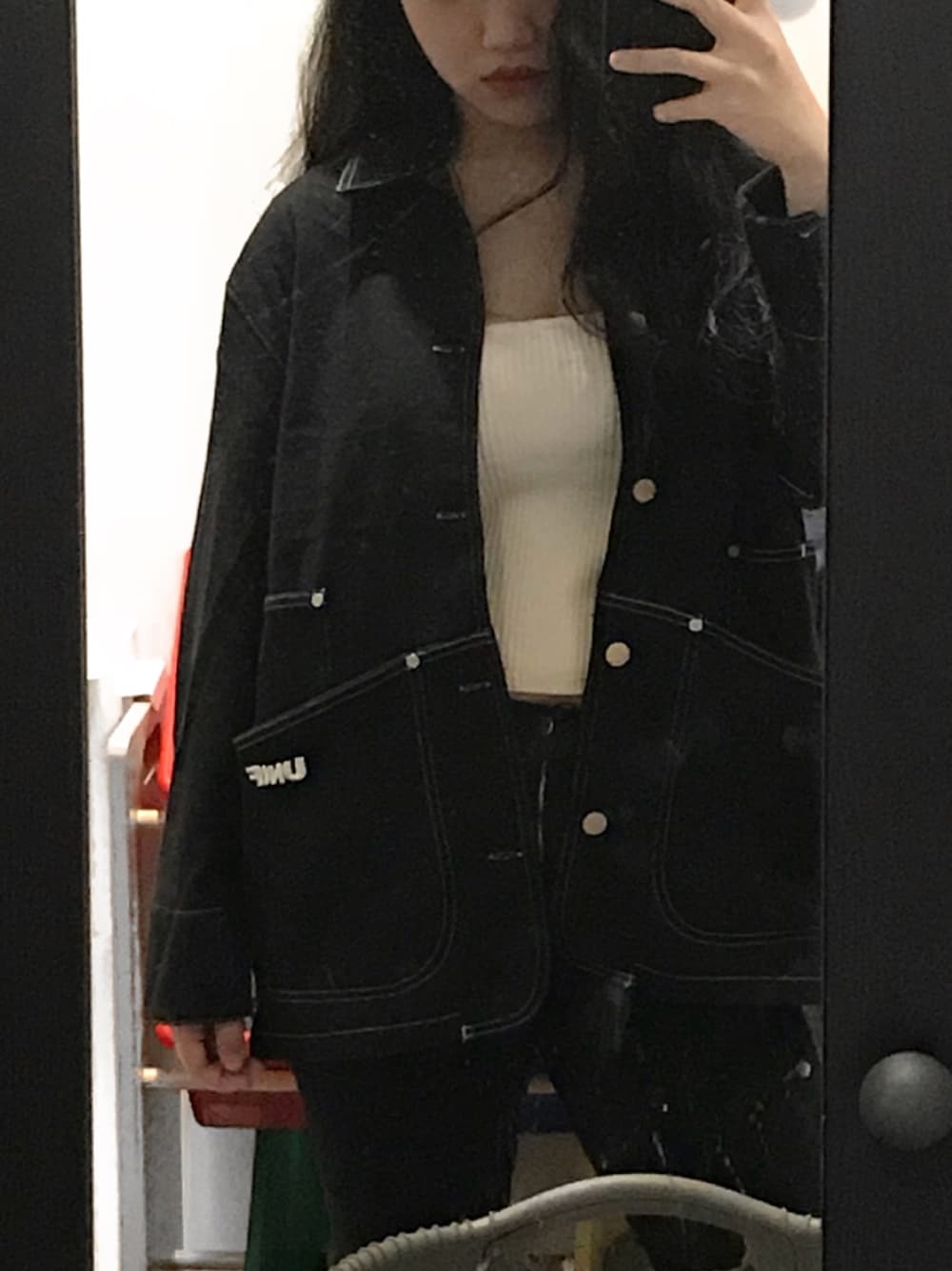 「秋冬コーデ、古着、casual、outfit、school、UNIF」｜「UNIFのアイテム（その他トップス、ブラック系）」を使った、Janet Wongさん（レディース・160cm）の秋コーディネートの1枚目の写真