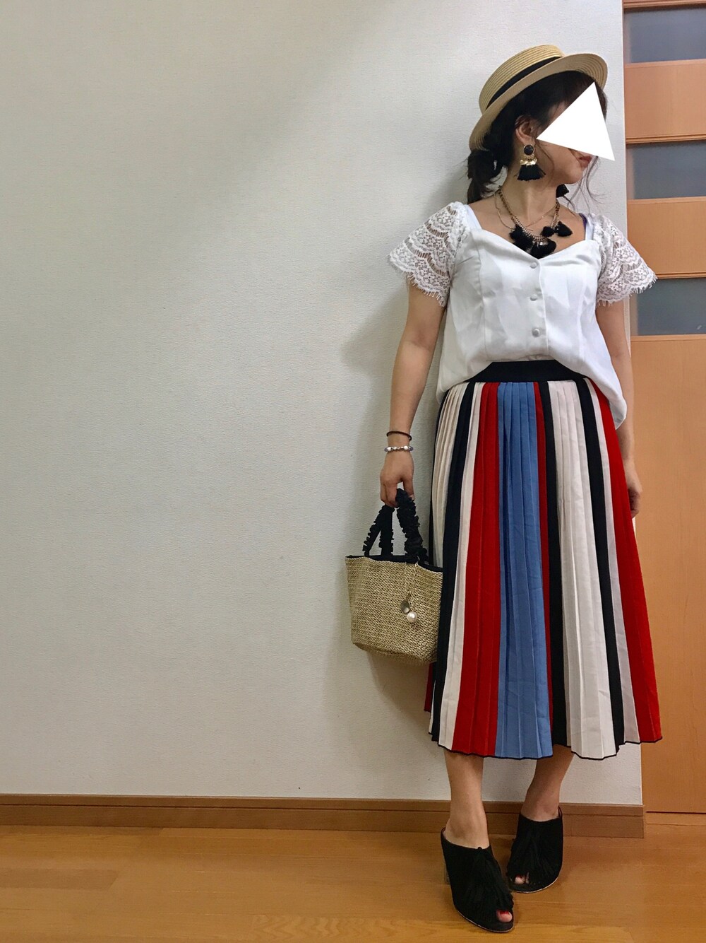 「夏、プリーツスカート、夏コーデ、エイチアンドエム、韓国ファッション、ストライプ、カジュアルコーデ、ブラウス、プチプラ、ロングスカート」｜「ROYAL PARTYのスカラレース袖ブラウス（シャツ/ブラウス、ホワイト系）」を使った、みくさん（レディース・148cm）の夏コーディネートの1枚目の写真
