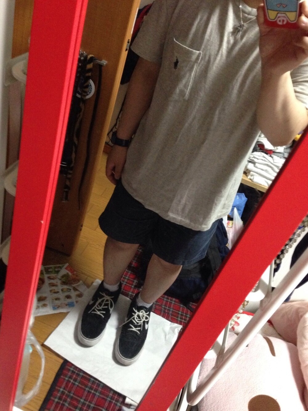 「NIKE、supreme、G-SHOCK、Champion、Ralph Lauren、GRAMICCI、ミリタリーパンツ」｜「Championのソックス   :チャンピオン
スニーカー:NIKE SB（スニーカー、ブラック系）」を使った、サトーたくまさん（メンズ・162cm）の夏コーディネートの1枚目の写真