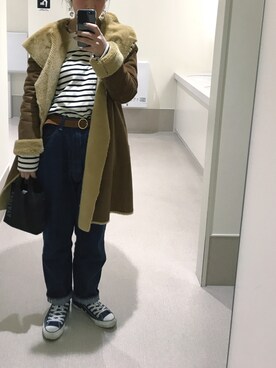 「orslow」｜「アイテム（ムートンコート）」を使った、mikiさん（レディース・165cm）の冬コーディネート