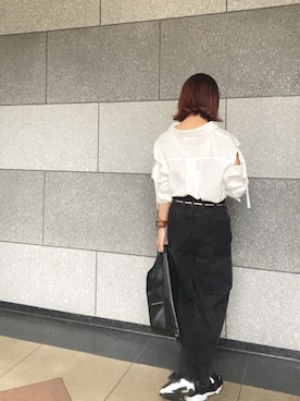 MAISON EUREKAのデニムパンツを使った人気ファッション