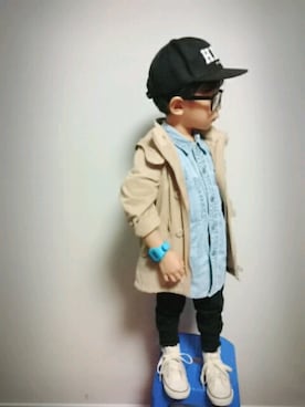 「3can4on（サンカンシオン）のアイテム（ミリタリージャケット）」を使った、misayuさん（キッズ・110cm）の冬コーディネート