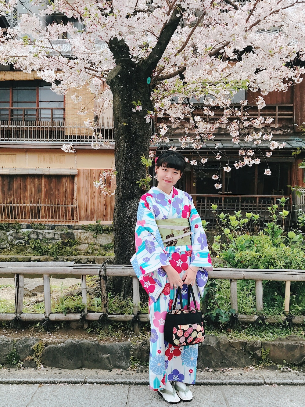 「わふく、祗園、白川、和服コーデ」｜「wargoのアイテム（ドレス、ブルー系）」を使った、13🦕さん（レディース・157cm）の春コーディネートの1枚目の写真