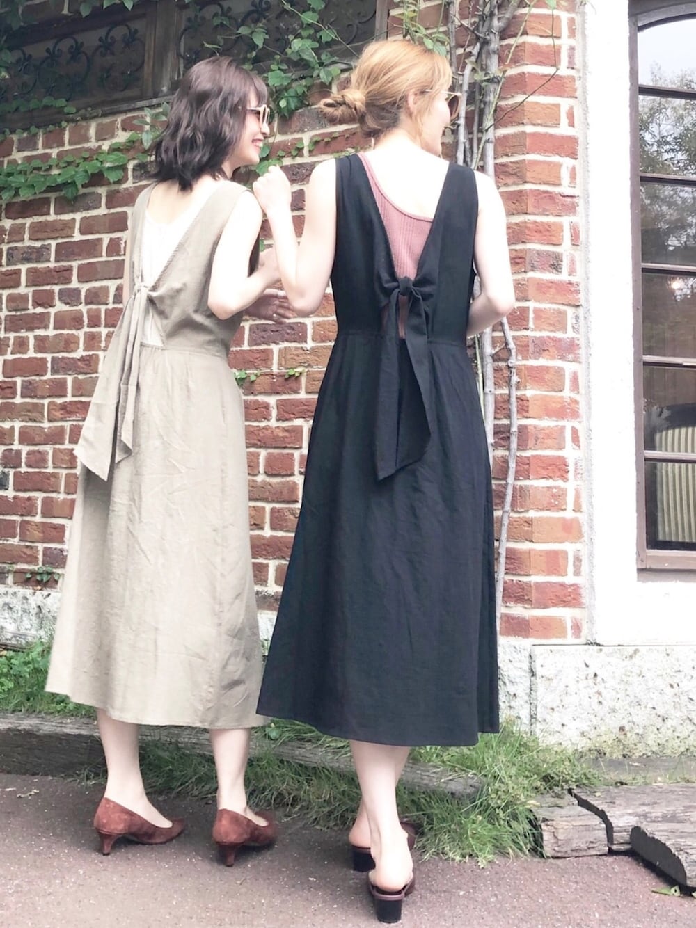 「カジュアル、シンプル、ラクチンコーデ、プチプラ、夏、ワンピース、ワンショルダー、アルシーヴ(archives)、archives」｜「archives e'piceの【限定item!!】バックリボンノースリーブワンピース（ワンピース、ブラック系）」を使った、archivesさん（レディース・158cm）の夏コーディネートの1枚目の写真