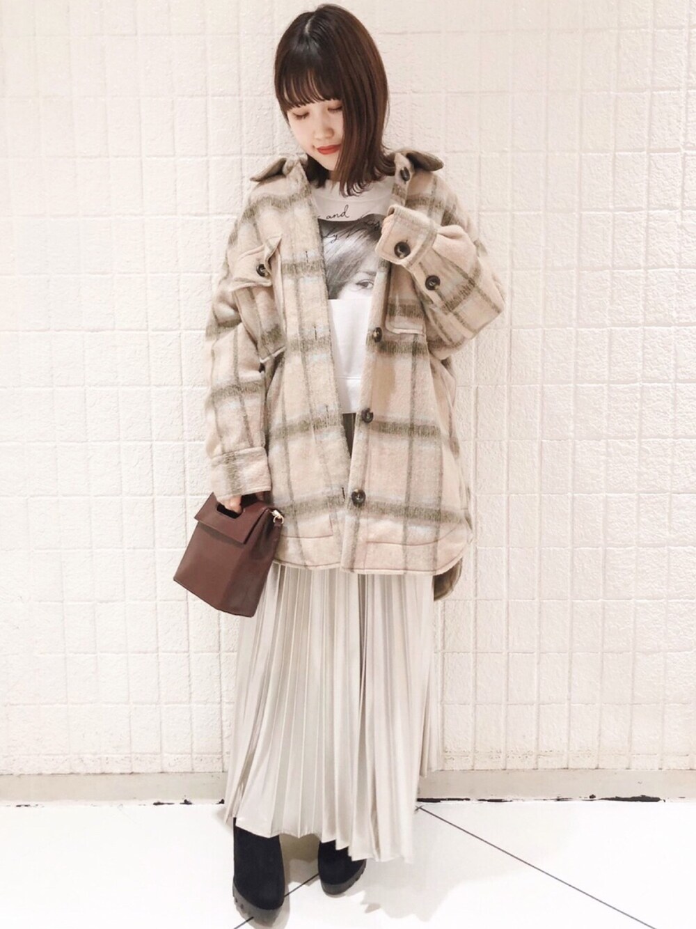 「カジュアル、CPOジャケット、スエット、グリッタースカート、冬アウター、ootd、アルシーヴ(archives)、archives」｜「archivesのウール混中綿キルトチェックCPOジャケット（その他アウター、ベージュ系）」を使った、archivesさん（レディース・158cm）の冬コーディネートの1枚目の写真