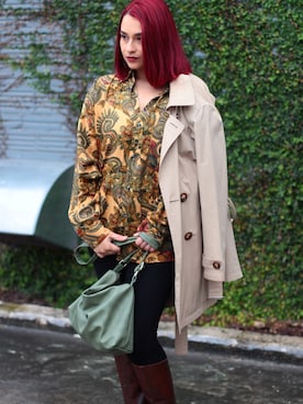 「pattern」｜「アイテム（ショルダーバッグ）」を使った、Manuela Gomez-Rhodesさん（レディース・168cm）の春コーディネート