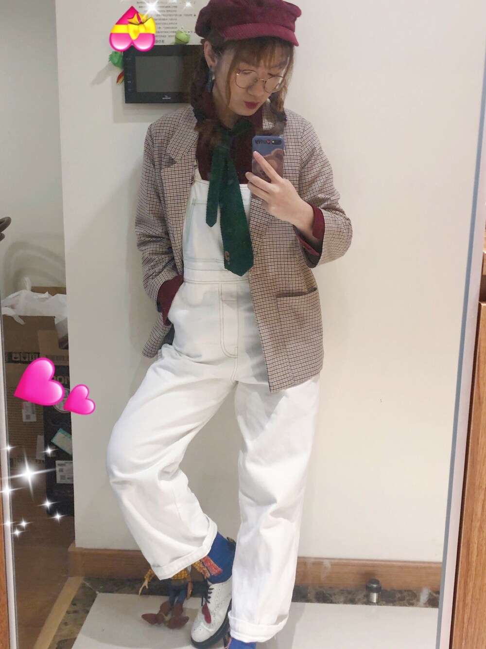 「MONKIのアイテム（テーラードジャケット、ベージュ系）」を使った、Bewinnnさん（レディース・165cm）の秋コーディネートの1枚目の写真