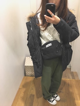 「CONVERSE（コンバース）のconverse（コンバース） ALL STAR OX（オールスターOX）（スニーカー）」を使った、chamaさん（レディース・152cm）の冬コーディネート