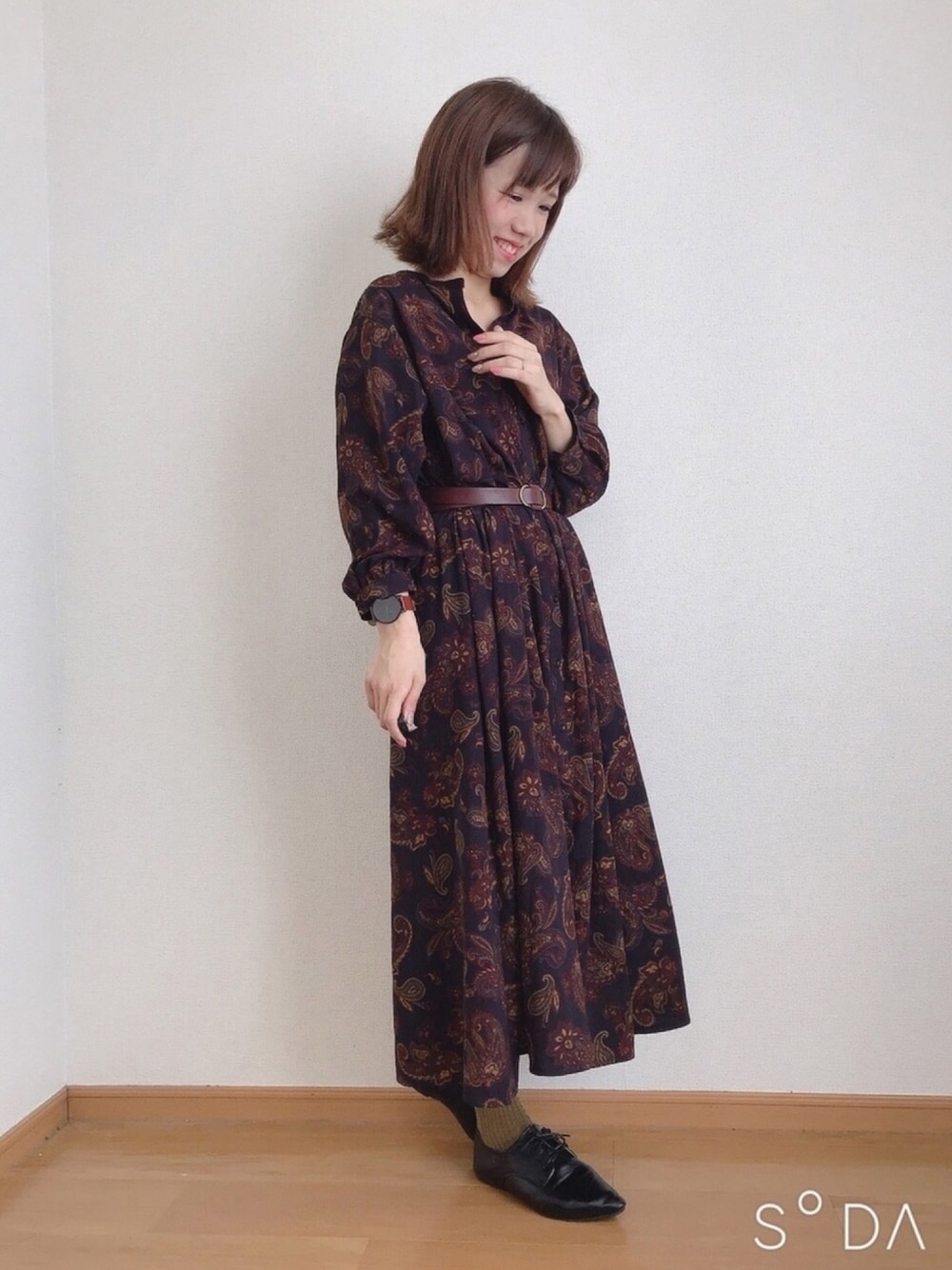 「秋服、秋色、Green Parks、earth music&ecology、ロングワンピース、ペイズリー、大人トレンドカジュアル、ママコーデ、いいね、save、フォローお願いします🤑、スタッフセンバツ」｜「Green　Parksのペイズリー柄ワンピース（ワンピース、ブラック系）」を使った、さなさん（レディース・156cm）の秋コーディネートの1枚目の写真