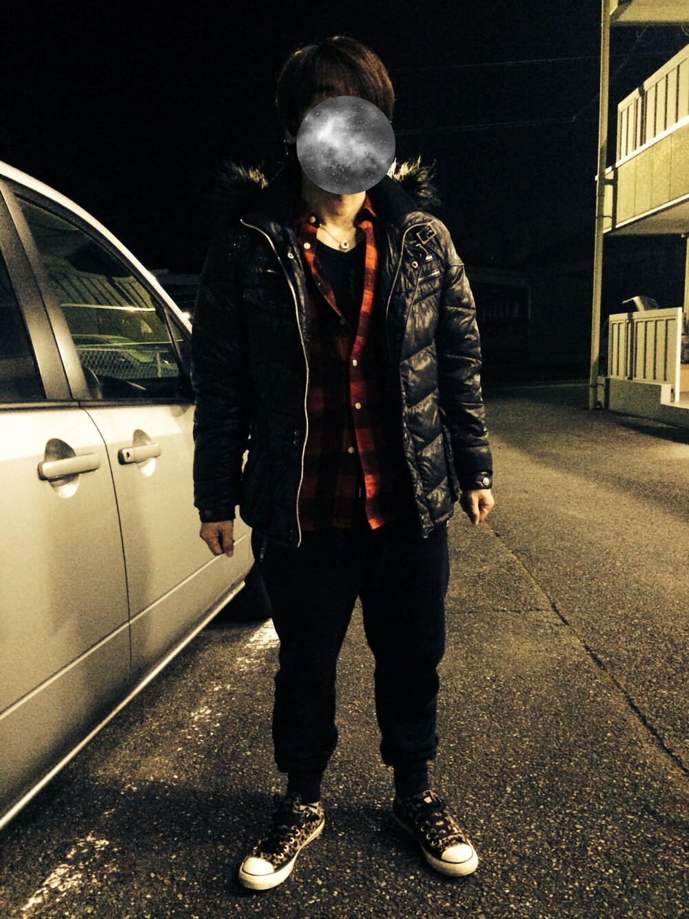 「Right-onのアイテム（ダウンジャケット/コート、ブラック系）」を使った、Takuya Hisataniさん（メンズ・163cm）の冬コーディネートの1枚目の写真