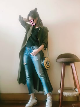 「Ungrid（アングリッド）のフレイドヘムストスリ（デニムパンツ）」を使った、E F F I Eさん（レディース・163cm）の春コーディネート