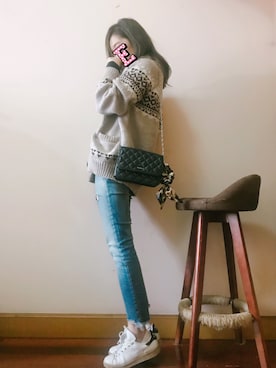 「Ungrid（アングリッド）のフレイドヘムストスリ（デニムパンツ）」を使った、E F F I Eさん（レディース・163cm）の秋コーディネート