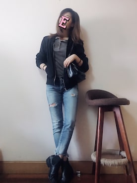 「Ungrid（アングリッド）のフレイドヘムストスリ（デニムパンツ）」を使った、E F F I Eさん（レディース・163cm）の春コーディネート