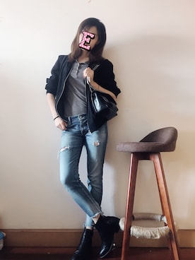 「Ungrid（アングリッド）のフレイドヘムストスリ（デニムパンツ）」を使った、E F F I Eさん（レディース・163cm）の春コーディネート