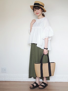 「Daniel Wellington（ダニエルウェリントン）の販売終了クラシックペティット アッシュフィールド32mm（アナログ腕時計）」を使った、omi*さん（レディース・161cm）の春コーディネート