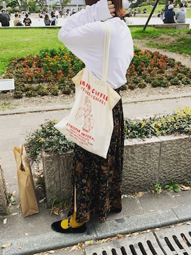「VINTAGE（ヴィンテージ）のアイテム（スカート、ブラック系）」を使った、haruさん（レディース・162cm）の秋コーディネート