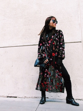 「ZARA（ザラ）のアイテム（ワンピース、ブラック系）」を使った、@goodgirlririさん（レディース・157cm）の冬コーディネート