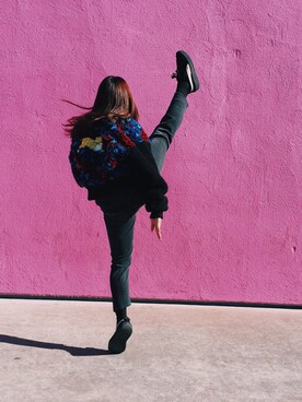 「PUMA（プーマ）のPUMA BY RIHANNA プーマ バイ リアーナ SUEDE CREEPERS スウェード クリーパー 361005  01BLACK/GRAY（スニーカー、ブラック系）」を使った、@goodgirlririさん（レディース・157cm）の冬コーディネート