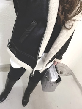 「ショート丈トップス」｜「アイテム（ムートンコート）」を使った、Jyonさん（レディース・162cm）の冬コーディネート